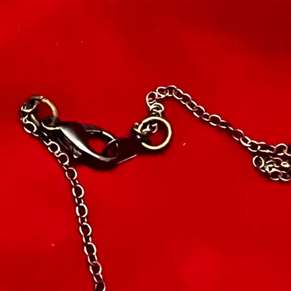 Handmade Necklace - Picture 4 of 5